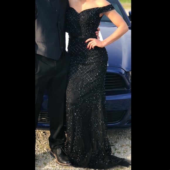 Prom Dress - Picture 2 of 4